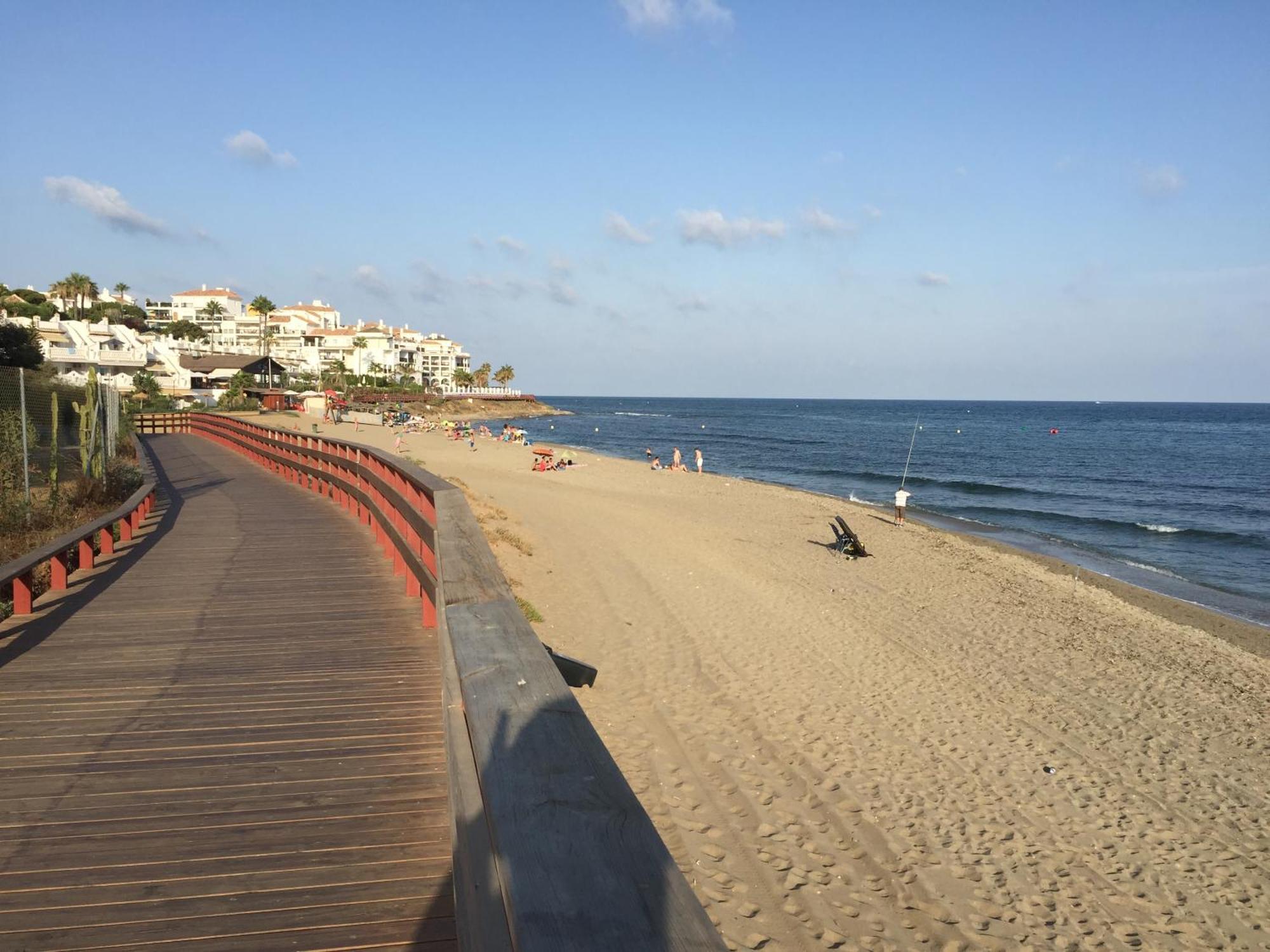 Urbanization On The Beach Front 1-3 La Cala De Mijas Exterior photo