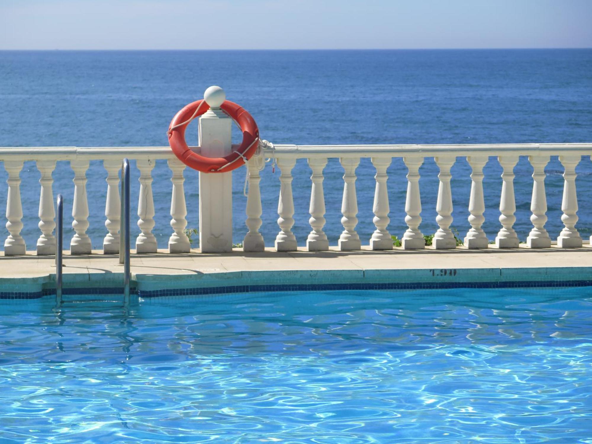 Urbanization On The Beach Front 1-3 La Cala De Mijas Exterior photo
